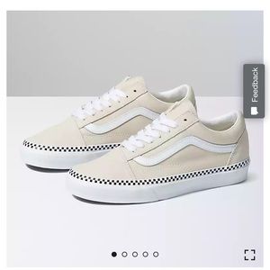 Old skool checkerboard foxing turtl vans